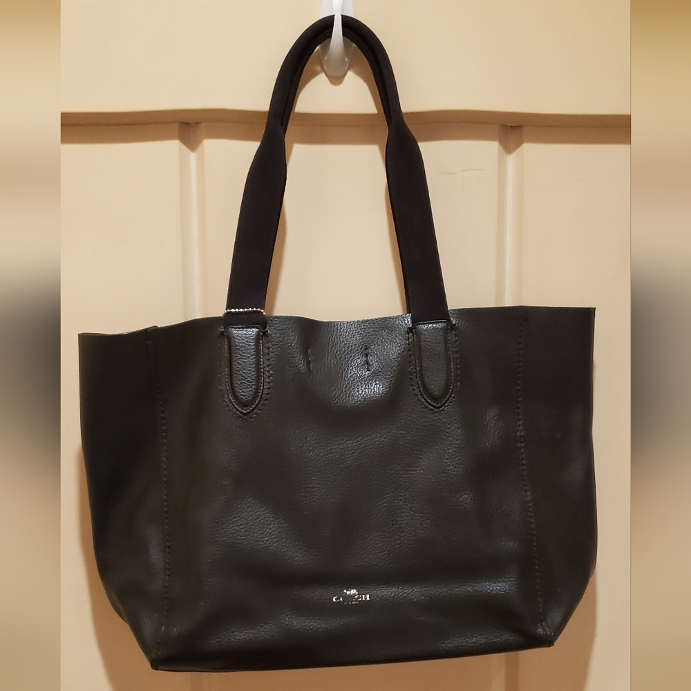 Authentic Coach Black Soft Leather Tote Handbag